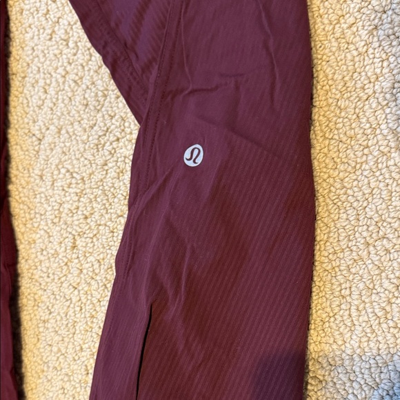 lululemon athletica women’s dance studio Joggers (regular, maroon) - Picture 5 of 6